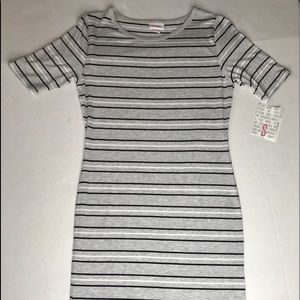 NWT New LulaRoe Julia Dress Gray Sz Small